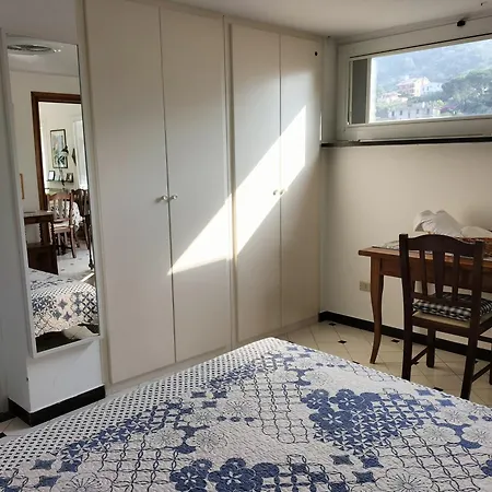 Stork's Nest - La Cicogna With Terrace And Sea View Apartamento