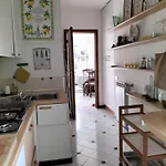 아파트 Stork's Nest - La Cicogna With Terrace And Sea View *