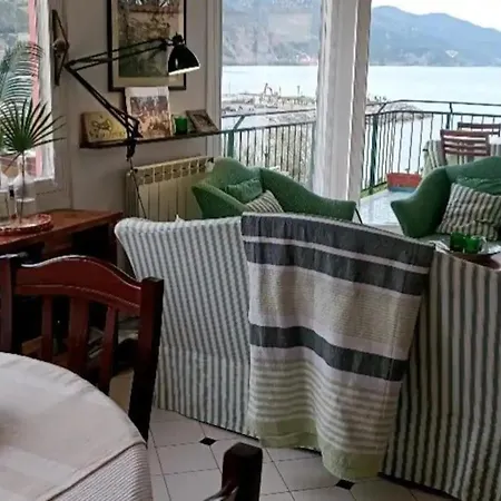 Stork's Nest - La Cicogna With Terrace And Sea View Apartment